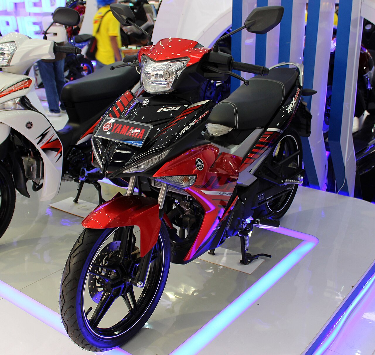 Thuê Yamaha Exciter 155 VVA 2023 màu Xanh GP tại Trung tâm Yên Bái, Yên Bái